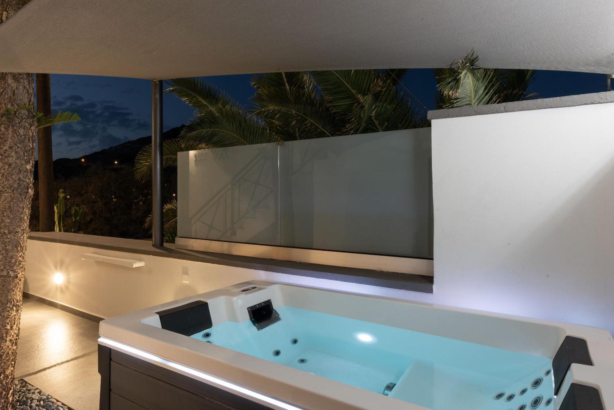 Aniv Villa By The Sea Kini Bagian luar foto